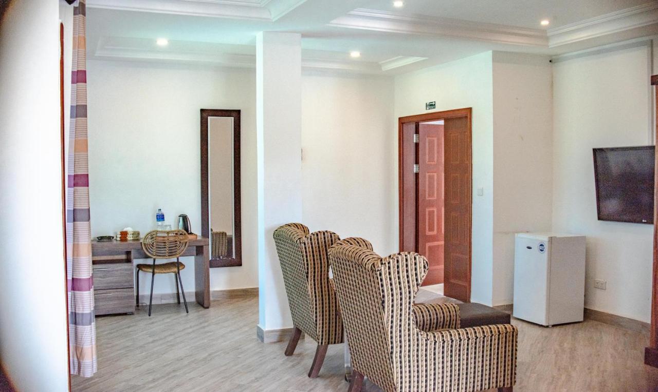 Majula Boutique Hotel Serrekunda Zewnętrze zdjęcie
