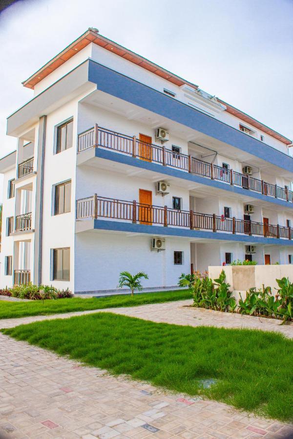 Majula Boutique Hotel Serrekunda Zewnętrze zdjęcie