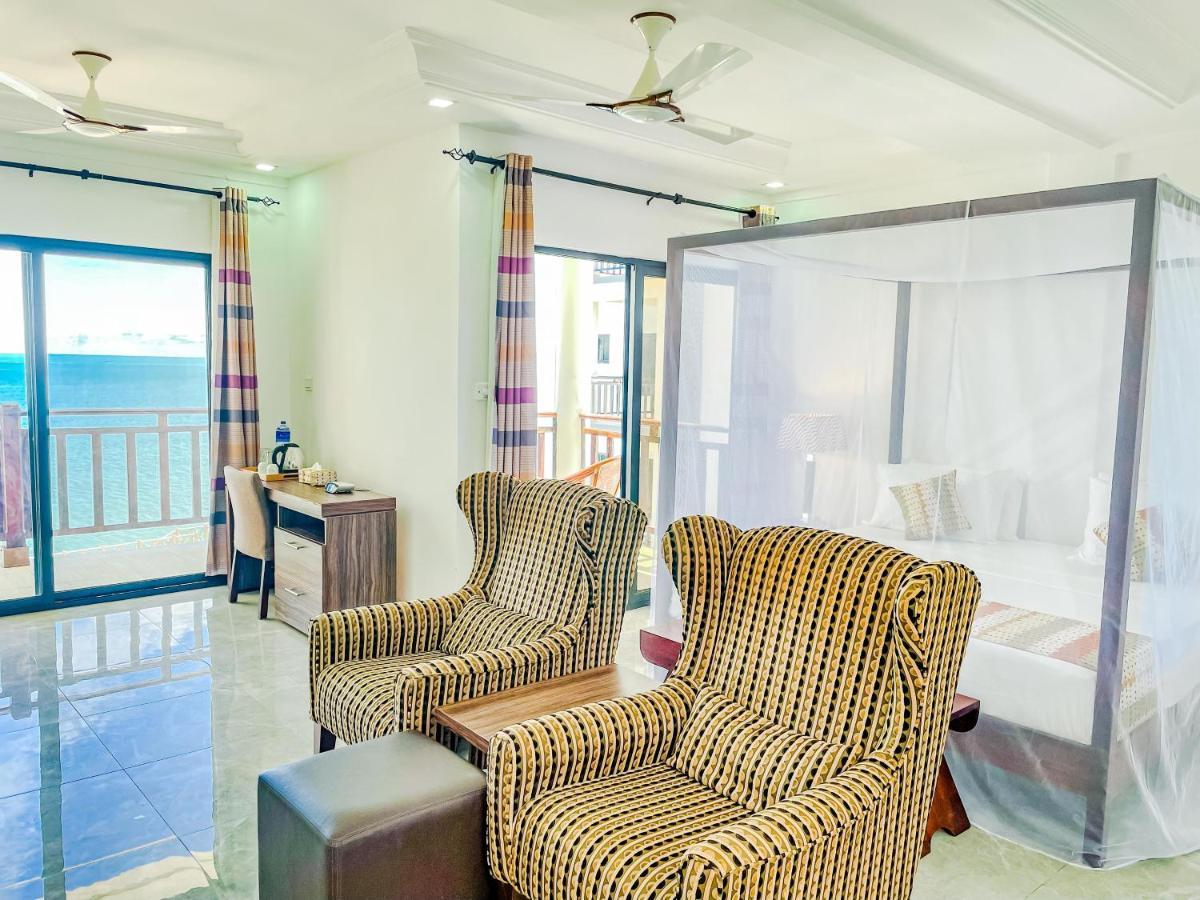 Majula Boutique Hotel Serrekunda Zewnętrze zdjęcie