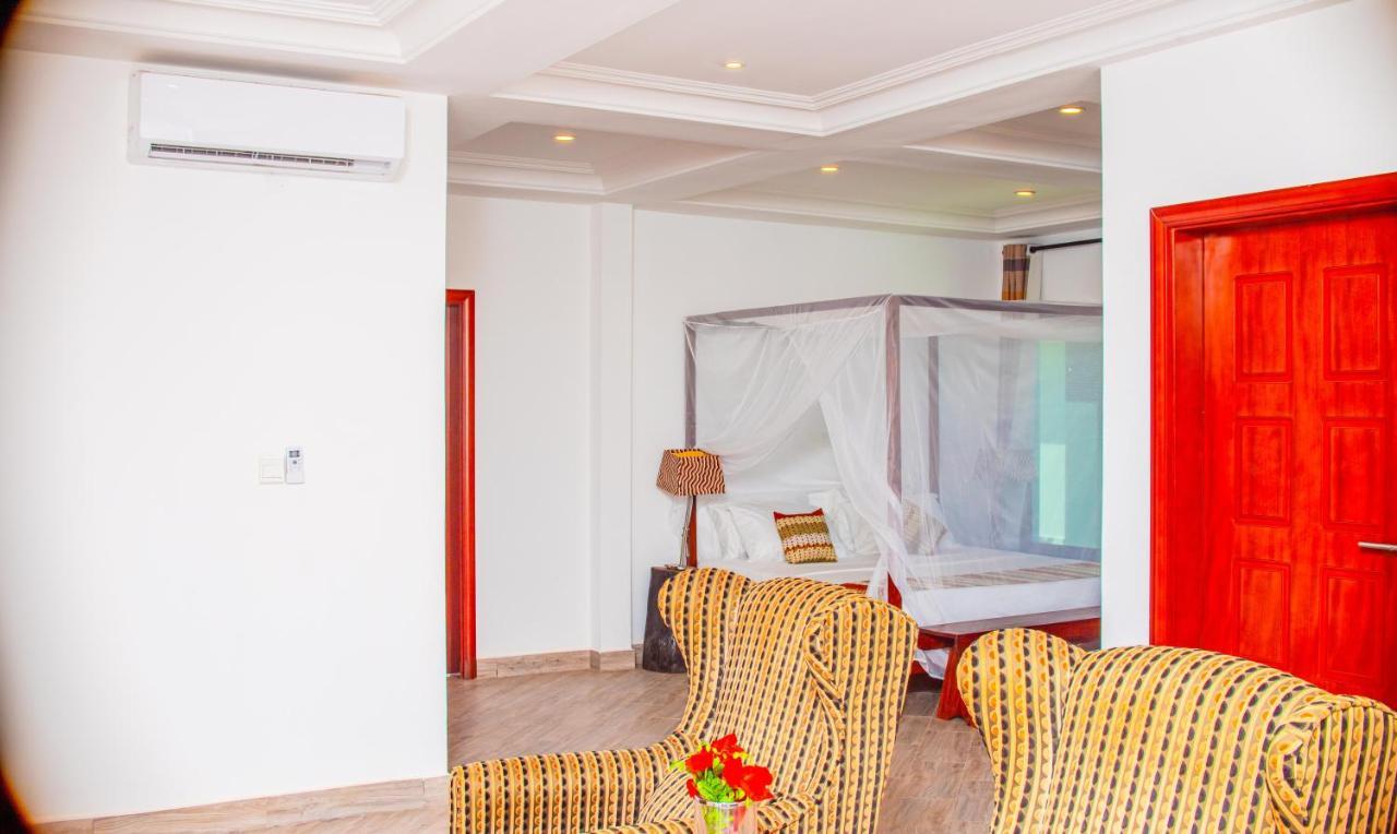 Majula Boutique Hotel Serrekunda Zewnętrze zdjęcie